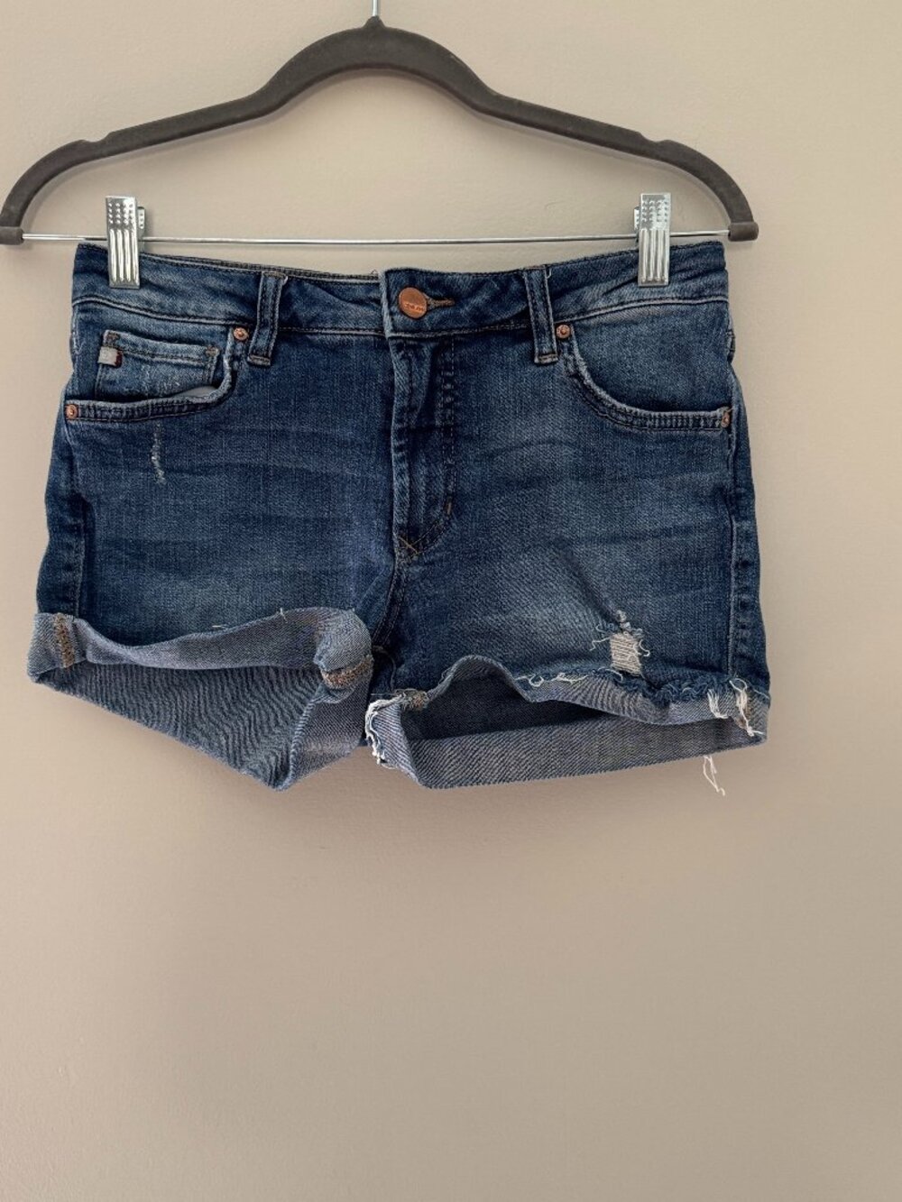 Dear John Lightly Ripped Cuffed Denim Shorts Size 25